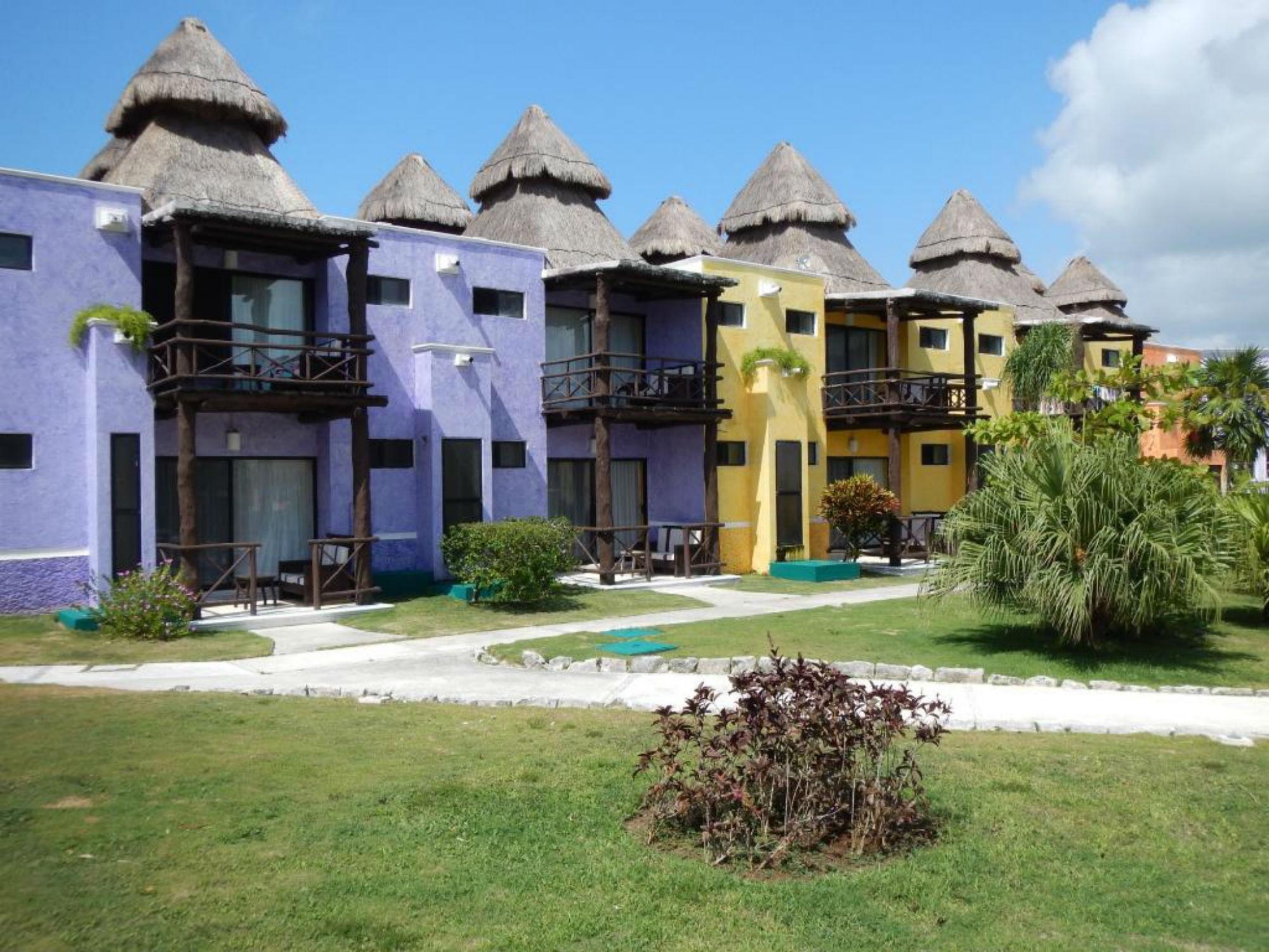 Pavoreal Beach Resort Tulum Pueblo Buitenkant foto