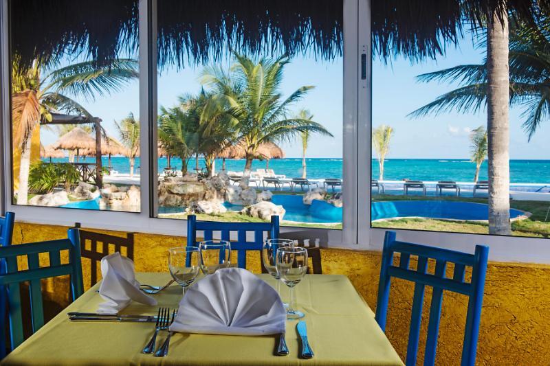 Pavoreal Beach Resort Tulum Pueblo Buitenkant foto