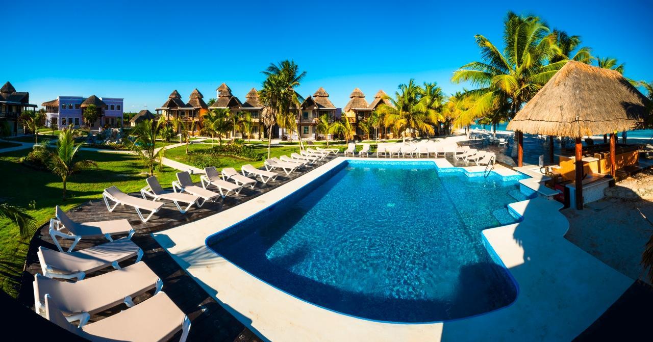 Pavoreal Beach Resort Tulum Pueblo Buitenkant foto