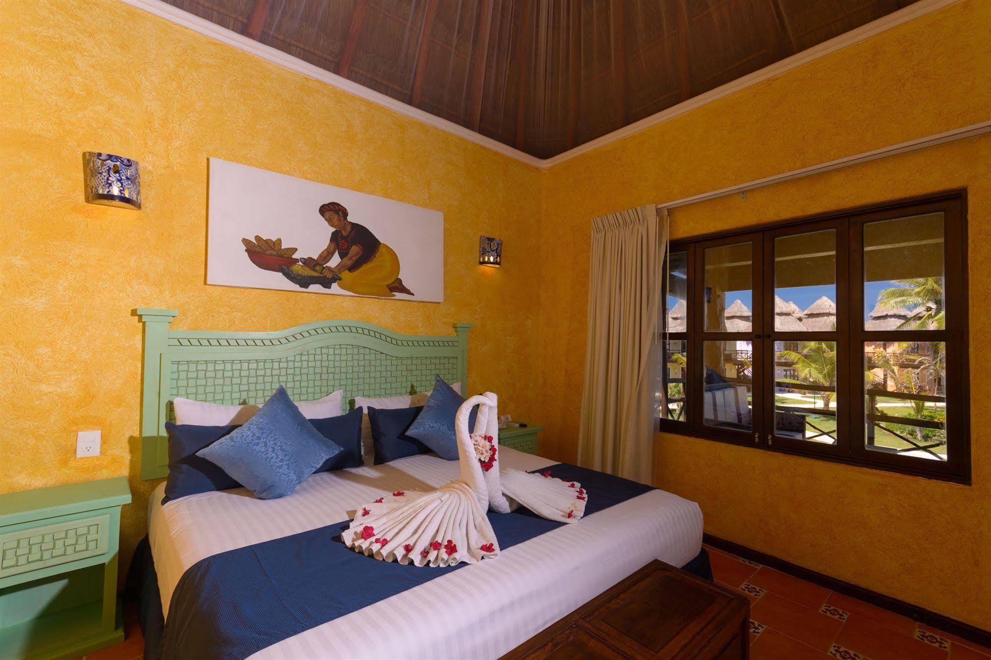 Pavoreal Beach Resort Tulum Pueblo Buitenkant foto