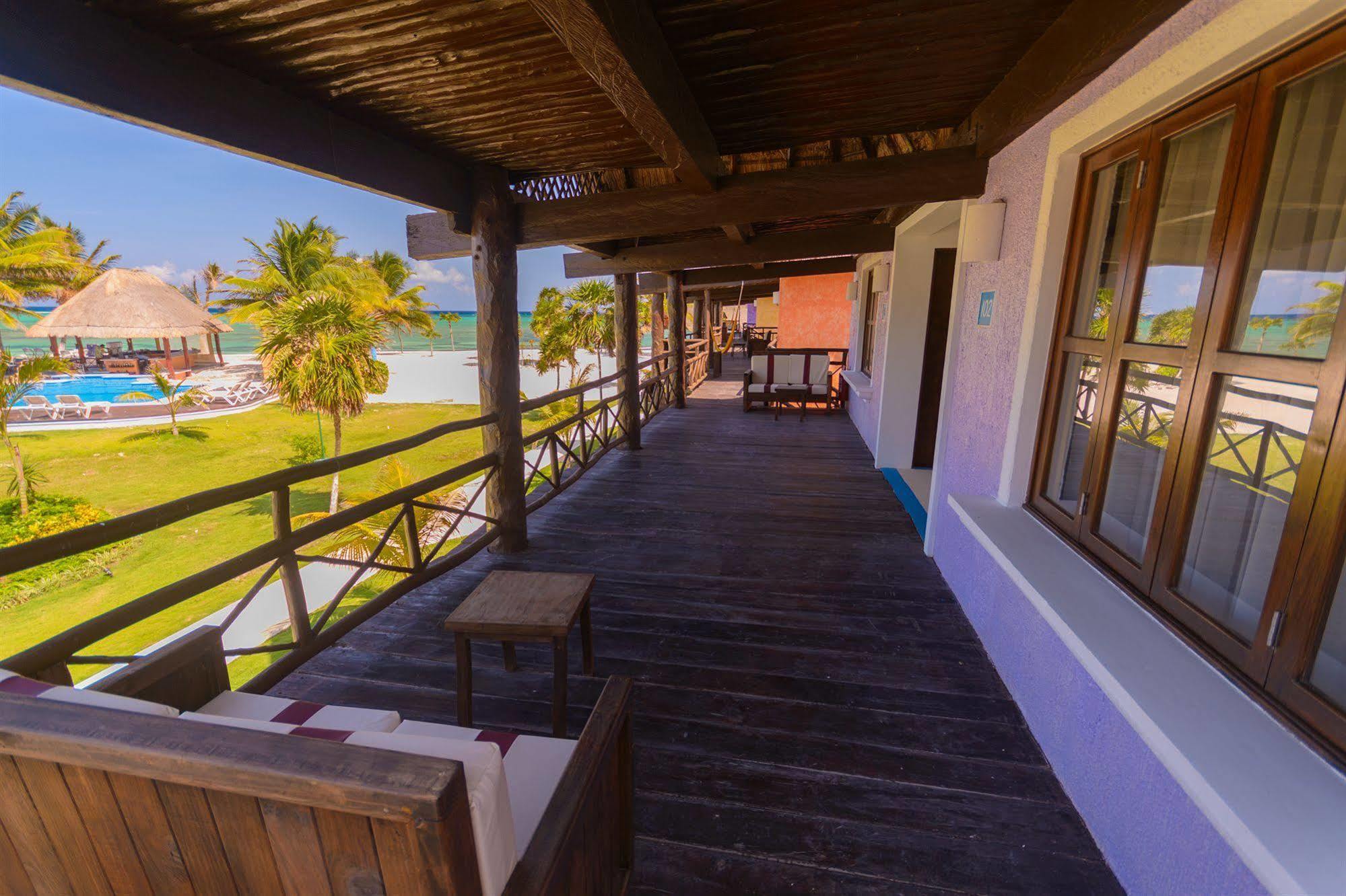 Pavoreal Beach Resort Tulum Pueblo Buitenkant foto